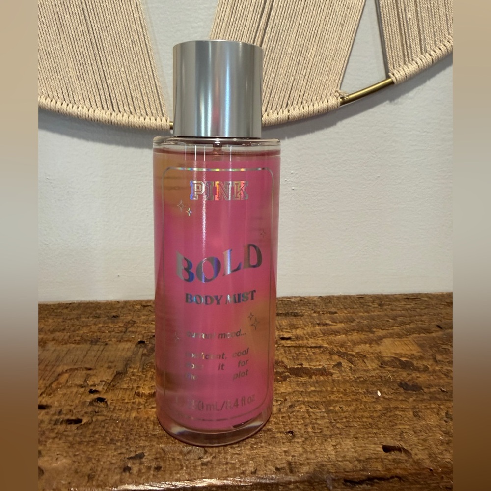 New! VS PINK!